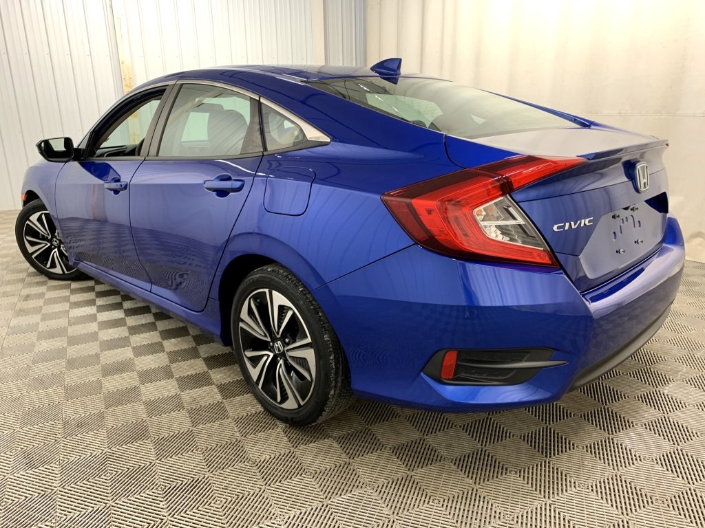 Pre-Owned 2016 Honda Civic EX-T FWD