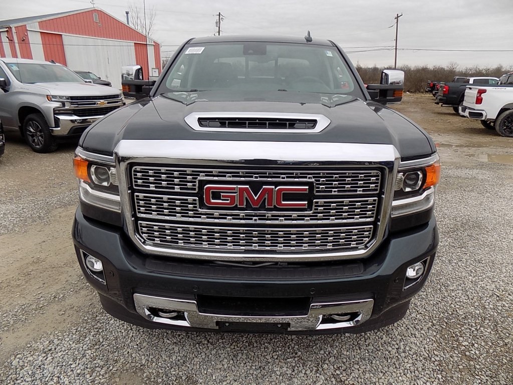 New 2019 Gmc Sierra 2500hd Denali 4d Crew Cab In Delaware T19328